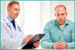 The patient at the doctor's reception